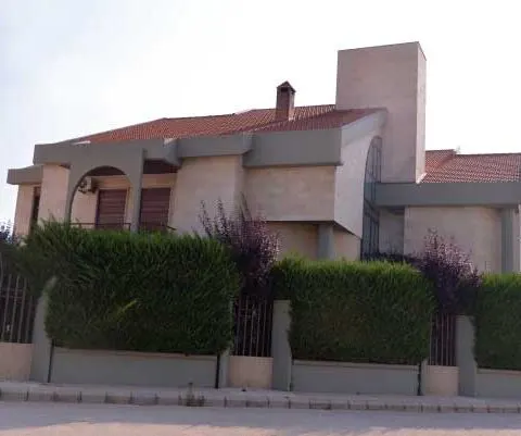 Elie Lateef & Sons — view 2